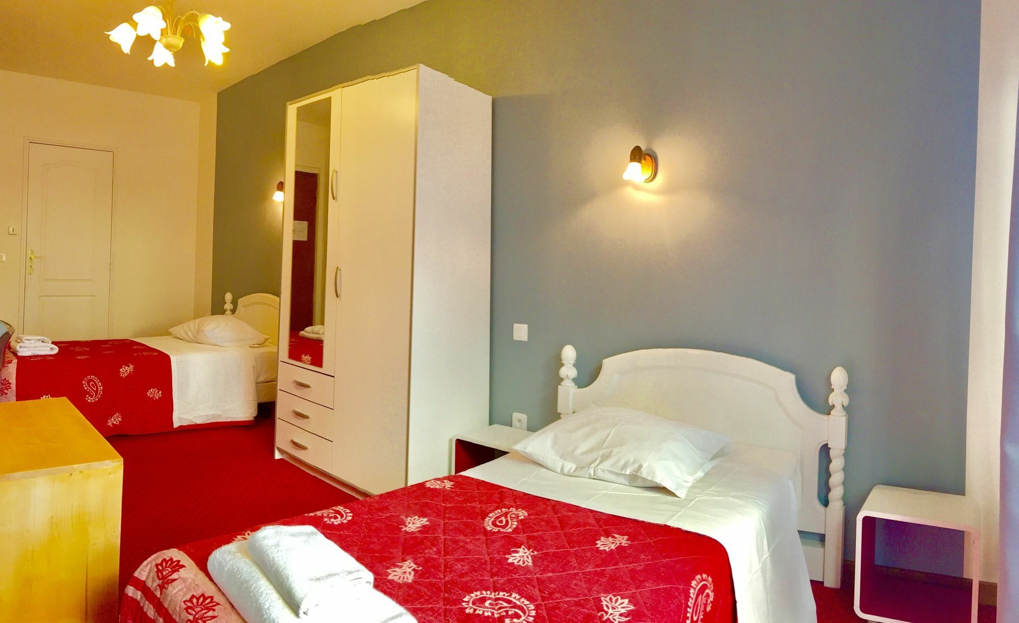 Hotel Saint Georges Niza Exterior foto